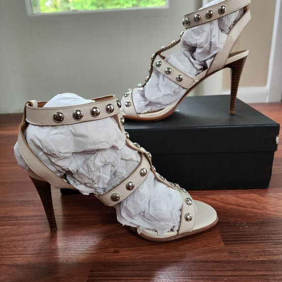 Coach Isabell II Studded Strap Sandal 9 NIB - Picture 2 of 8